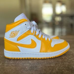 Air Jordan 1s